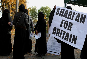 Telegraph goes nuts for Sharia?  Click on graphic. 
