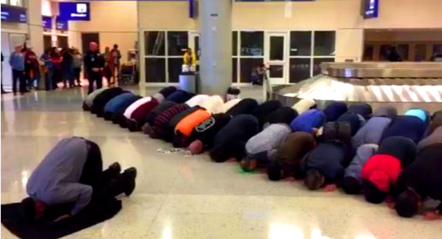 "Muslims take time away from protest to pray at DFW airport." - Gateway Pundit